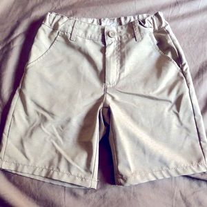 Cat & Jack boys size 8 khaki shorts